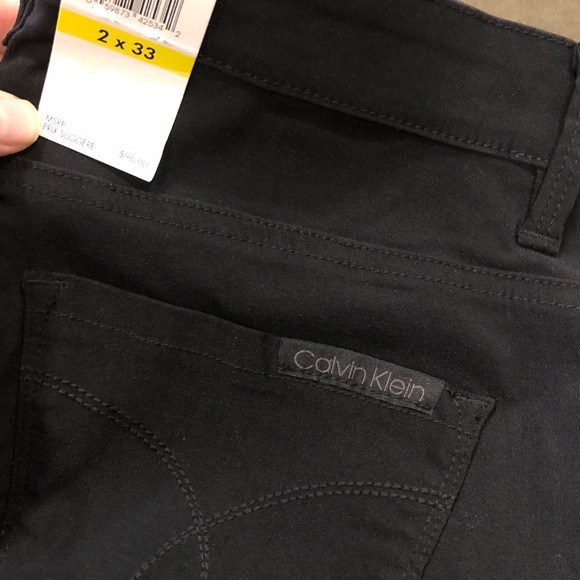 NWT Calvin Klein 5-Pocket Mid-Rise Straight Pants in Black, Size 2 Tall (Like 4) - Picture 3 of 13